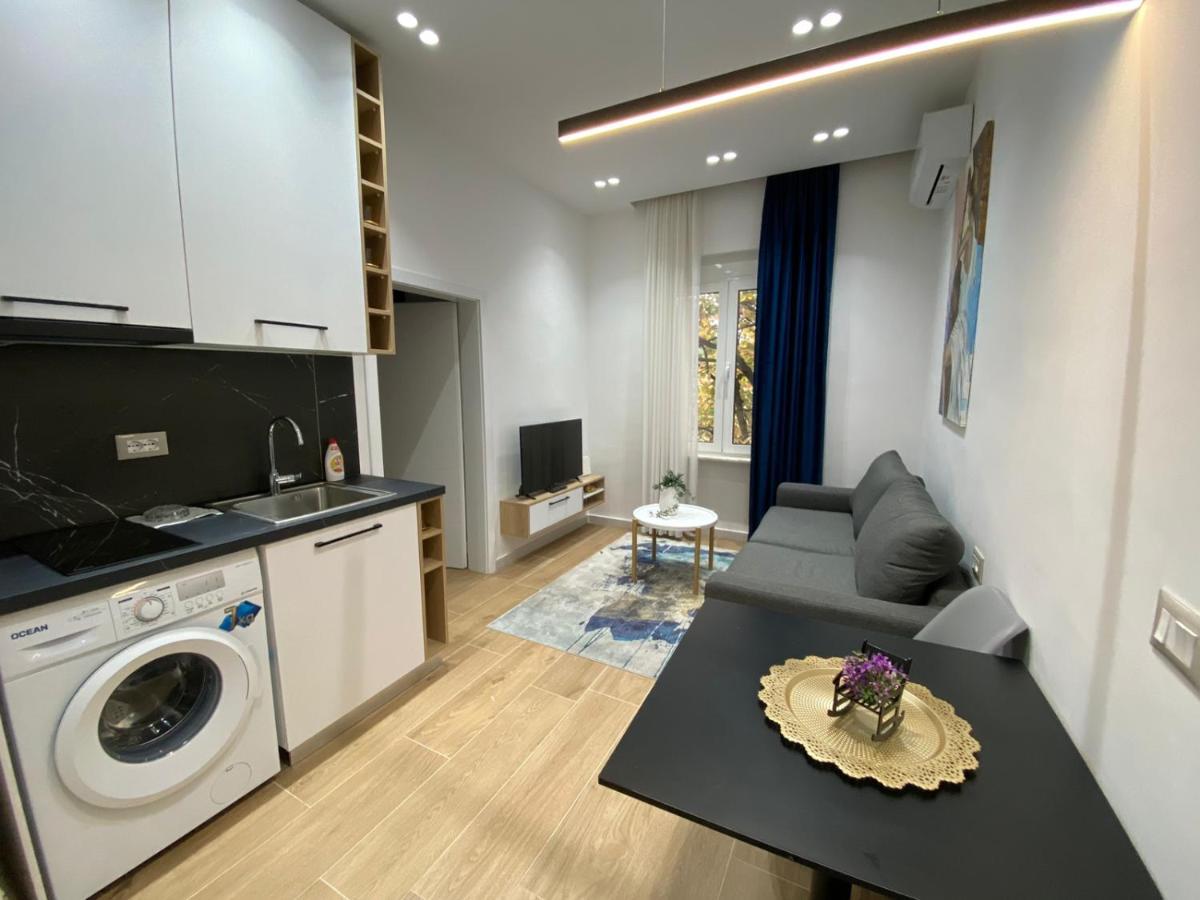 Luxury Apartament In Blloku In Front Of Taiwan Διαμέρισμα Τίρανα Εξωτερικό φωτογραφία